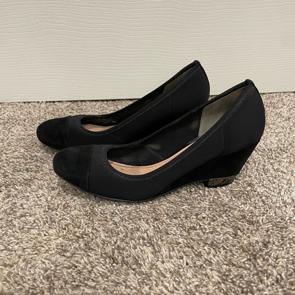 Tory Burch Cadence Black Suede Heel Stretch Wedges Size 8 - Picture 5 of 7